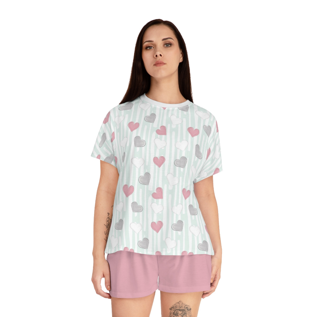 Women's Short Pajama Set – Hearts Print for Cozy Nights
