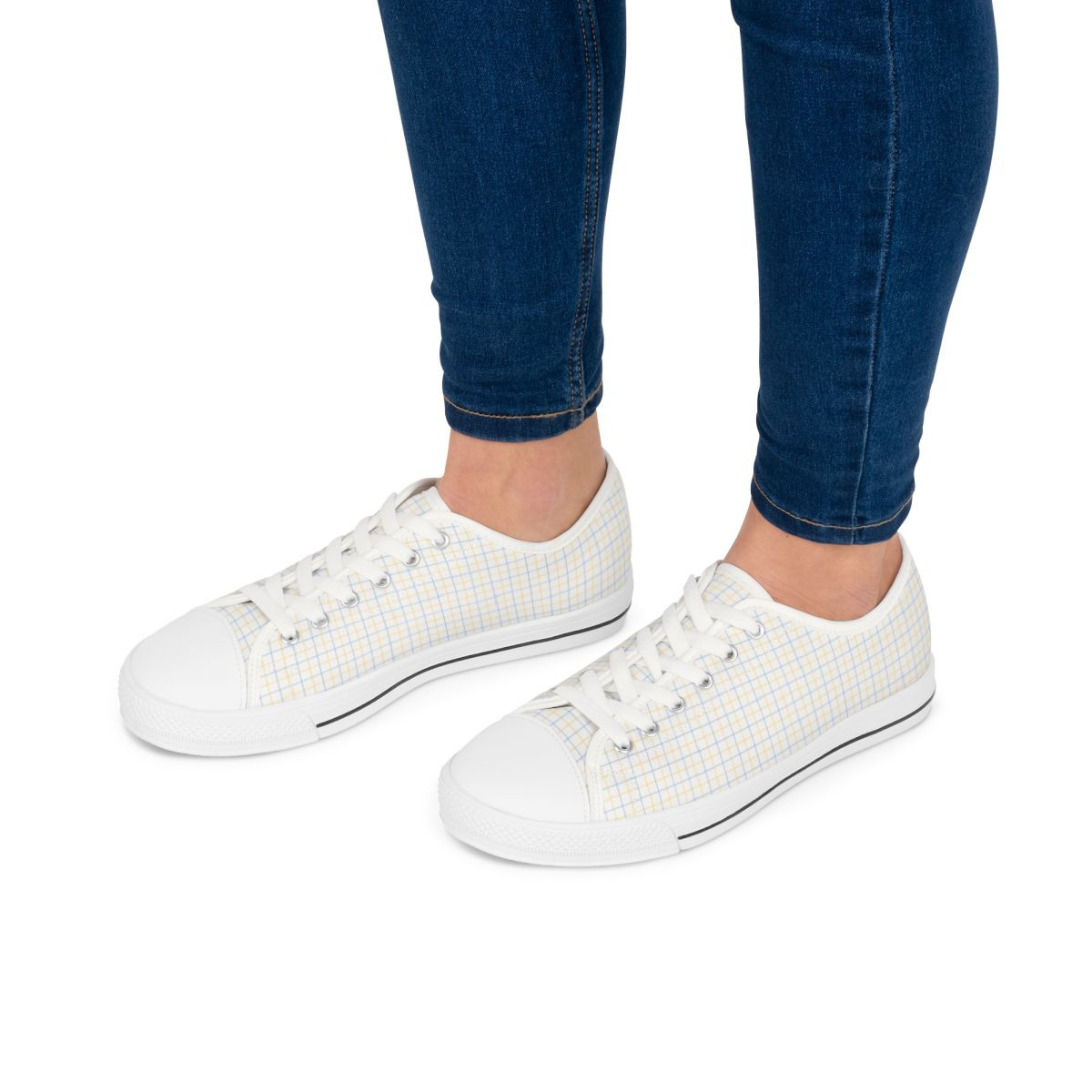 Chic Grid Women's Low Top Sneakers