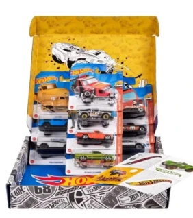 Hot wheels ultimate gift set trucks 10 car set