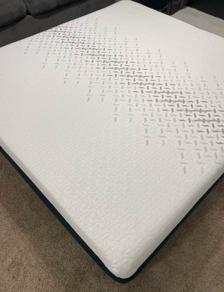 Nectar Premier Memory Foam Queen - $375 (Retail: $1,499)
