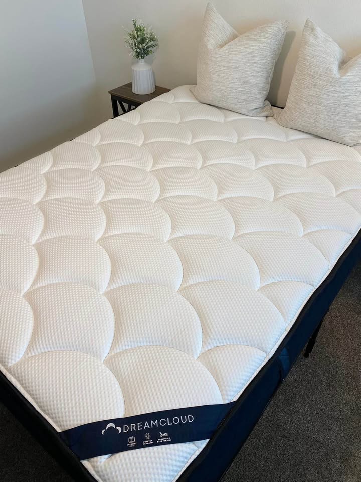 DreamCloud Queen - $399 (Retail: $1,299)