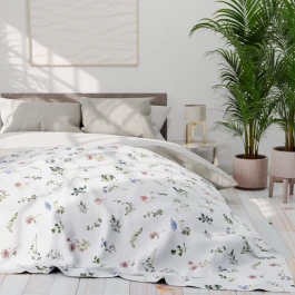 Spring Wildflowers Arctic Fleece Blanket | Floral Cozy Throw