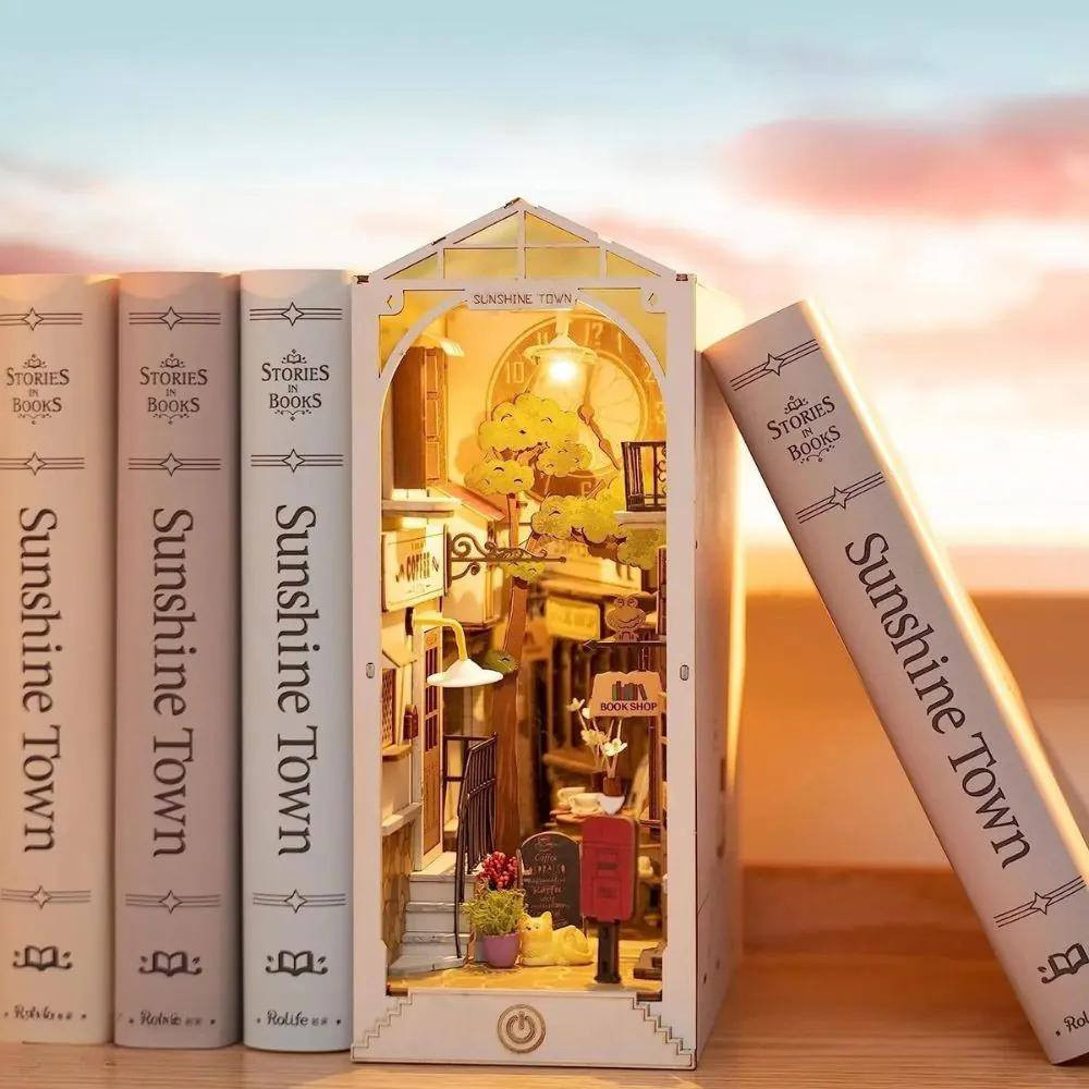 Robotime Rolife Sunshine Town Book Nook Kit