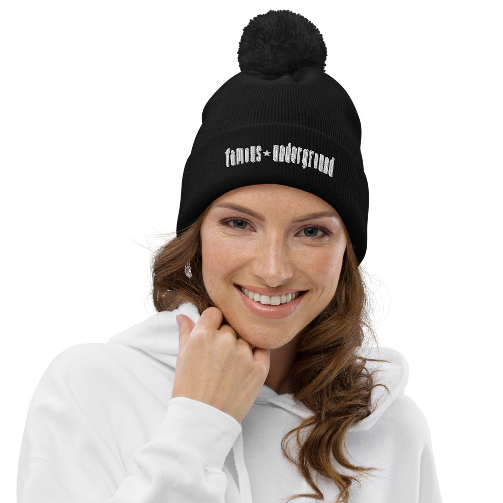 Pom Pom Beanie Toque