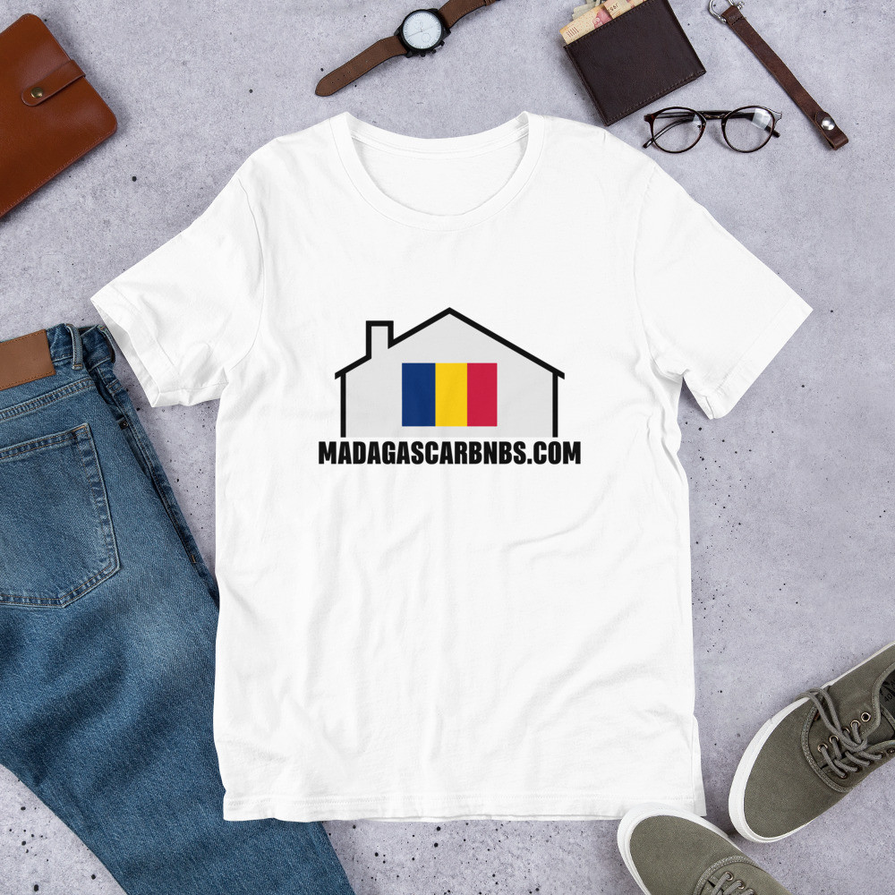 MadagascarBnBs.com Short-Sleeve Unisex T-Shirt