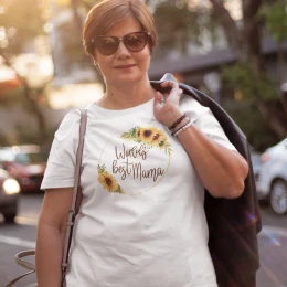  World's Best Mama T-Shirt