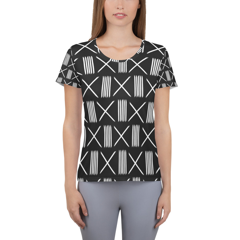  Women's Black Mud Cloth Inspired Athletic T-shirt III 