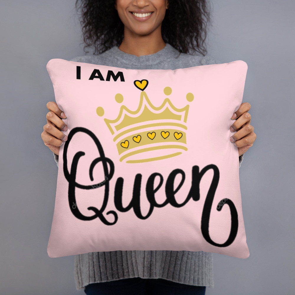 I AM Queen - Basic Pillow with style