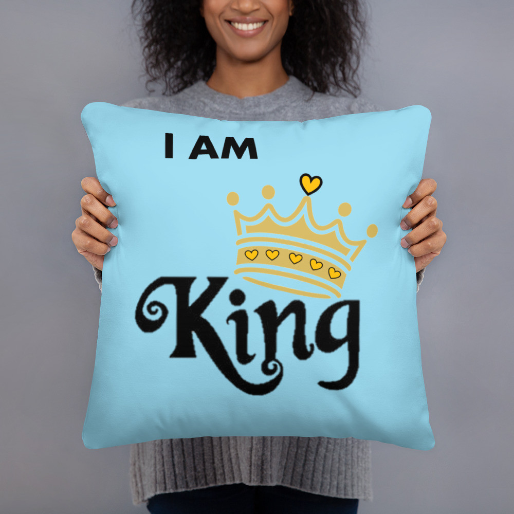 I AM King - Basic Pillow with style