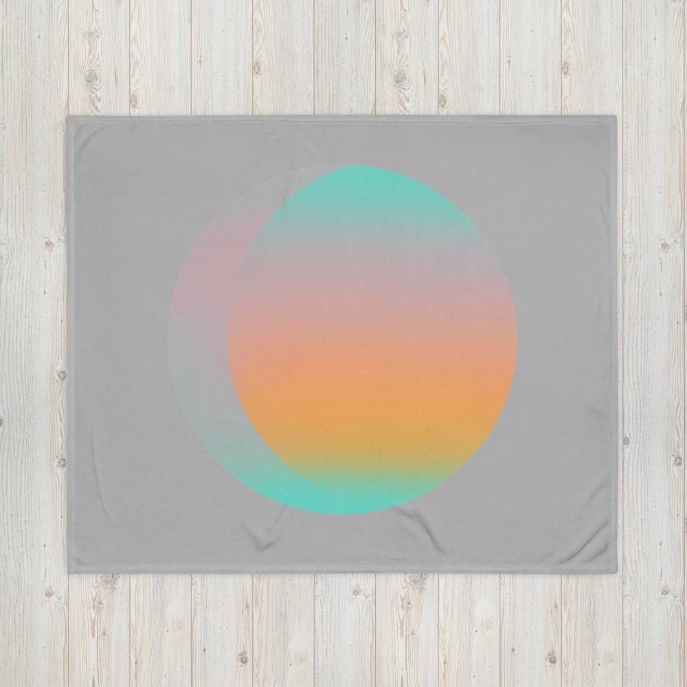 Sunwaves Throw Blanket / Silver Grey