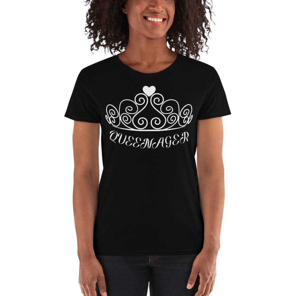 Queenager Women's short sleeve t-shirt
