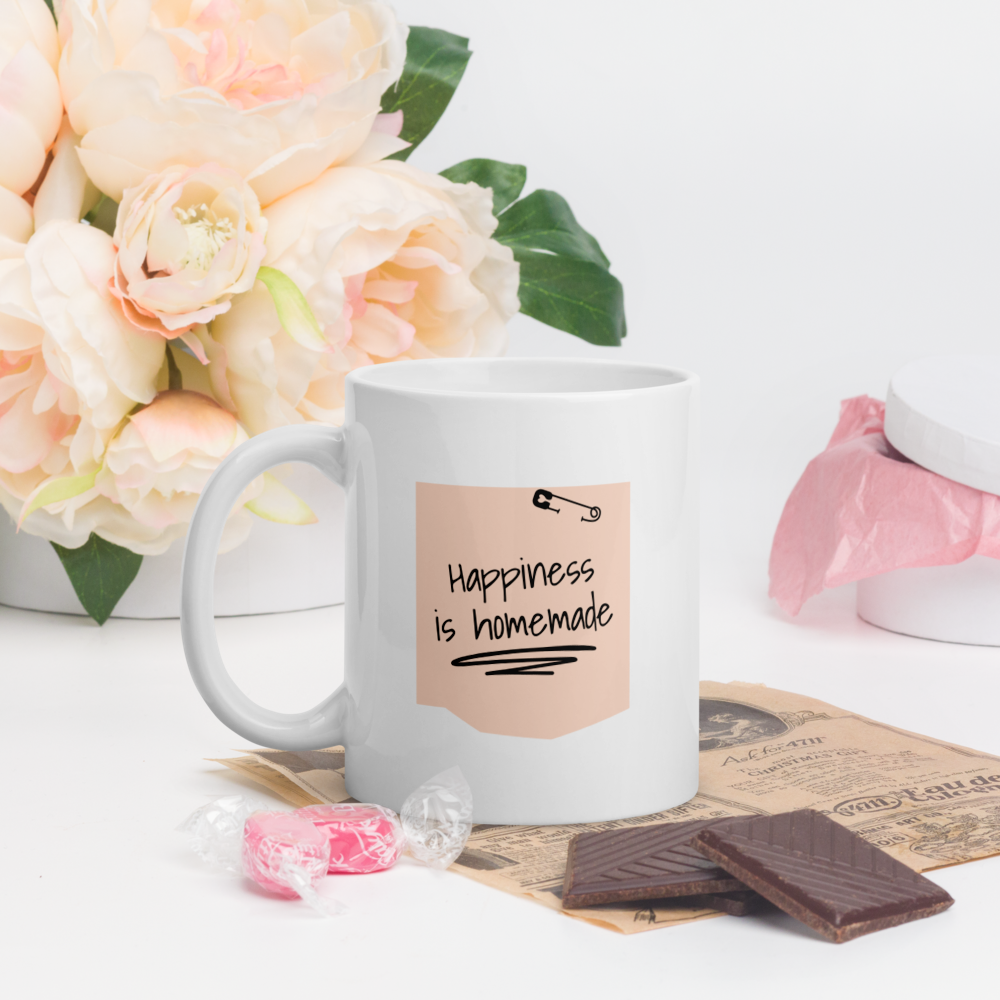 White glossy mug - "Happiness is Homemade"