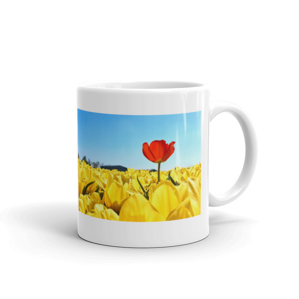 White glossy mug