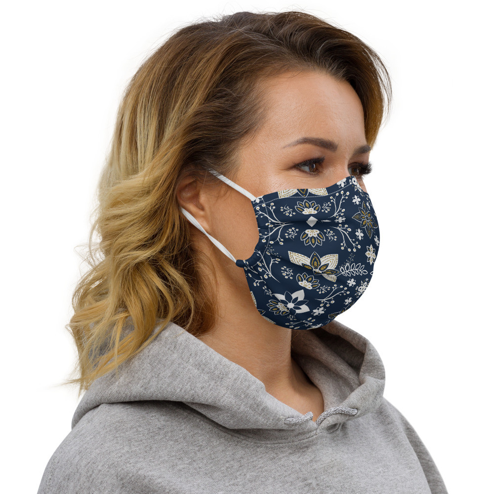 Premium face mask: Blue flowers