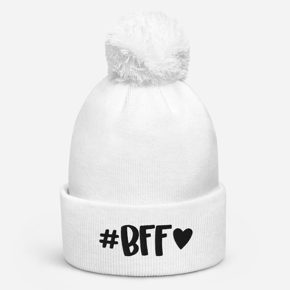 Pom pom beanie