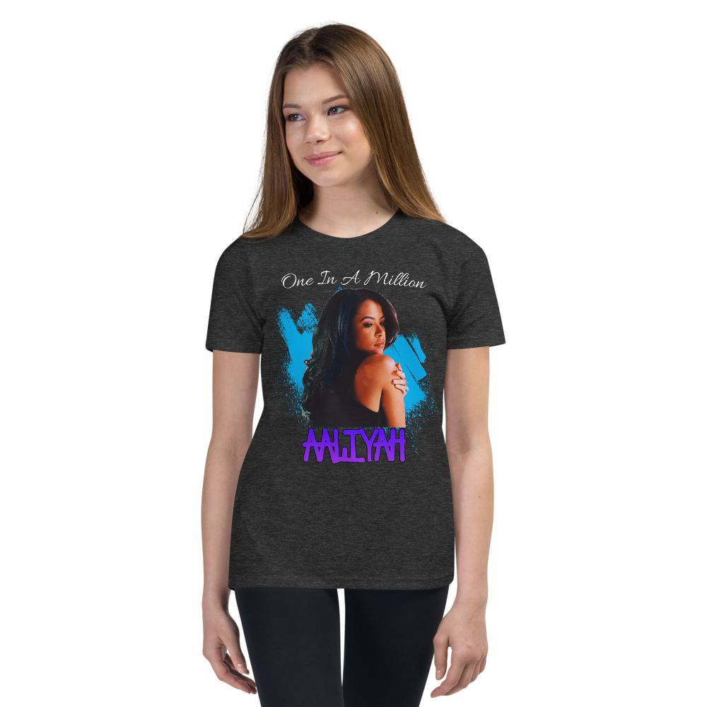 Aaliyah | Tee