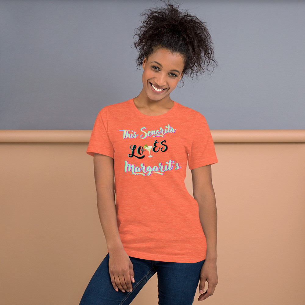 This Senorita Loves Margarita's - t-shirt