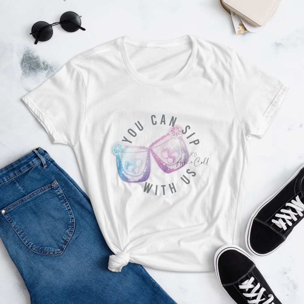 Women's short sleeve t-shirt