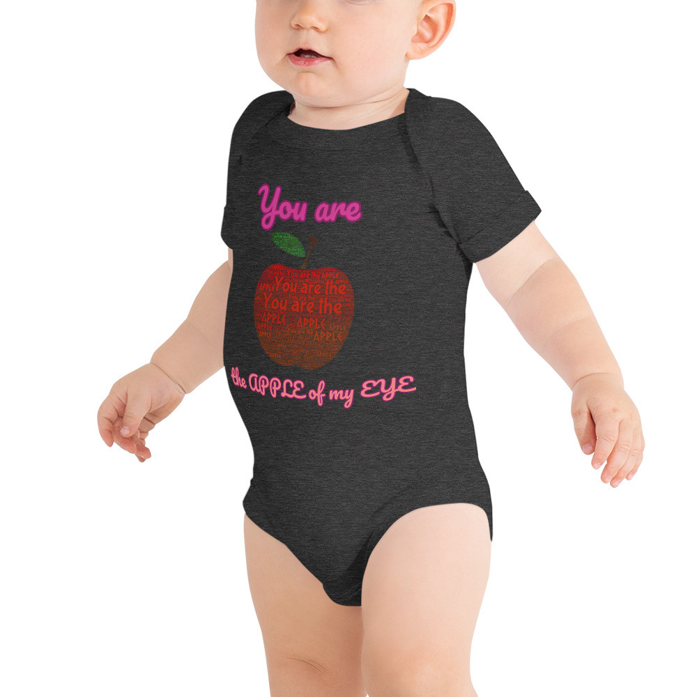 Apple of my eye - T-Shirt